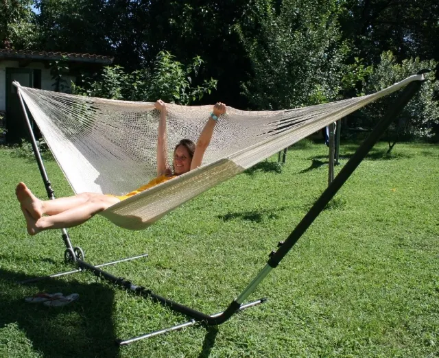 Cuba Gigante Stahlständer mit Mexikanischer Netzhängematte Mammut natur 3 Personen by MacaMex MA-901404 color weiss